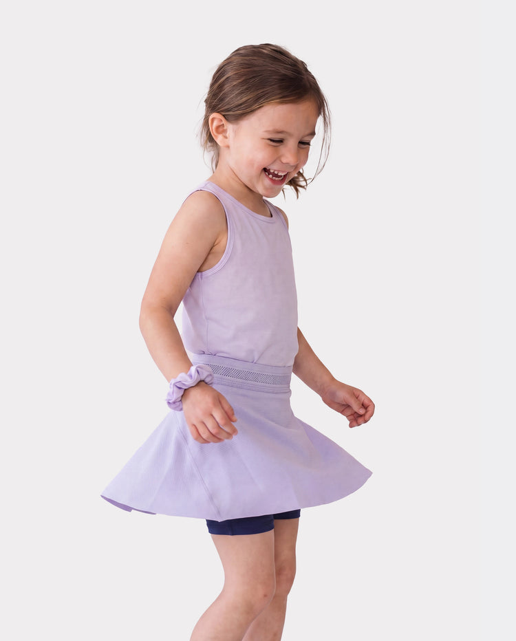 Falda pantalón de tenis 2 en 1 deportiva PatPat Rapidair para niña con pantalones cortos de viscosa de bambú y bolsillo en morado claro