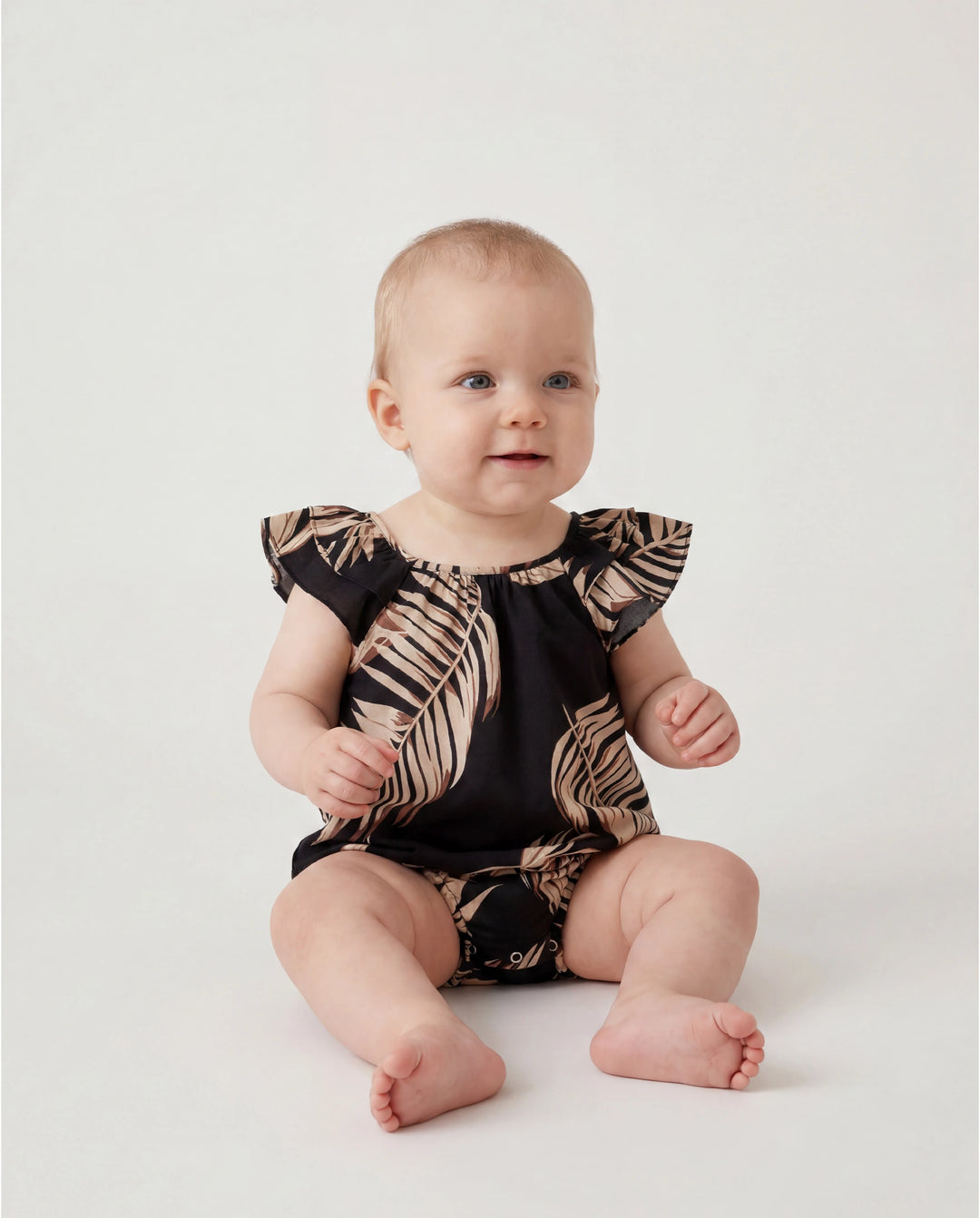 Family Matching Solid Leaf Sleeveless Halter Dresses And Short Sleeve Tops Sets Black