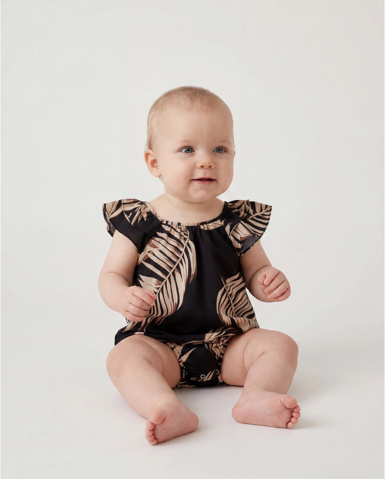 Family Matching Solid Leaf Sleeveless Halter Dresses And Short Sleeve Tops Sets Black