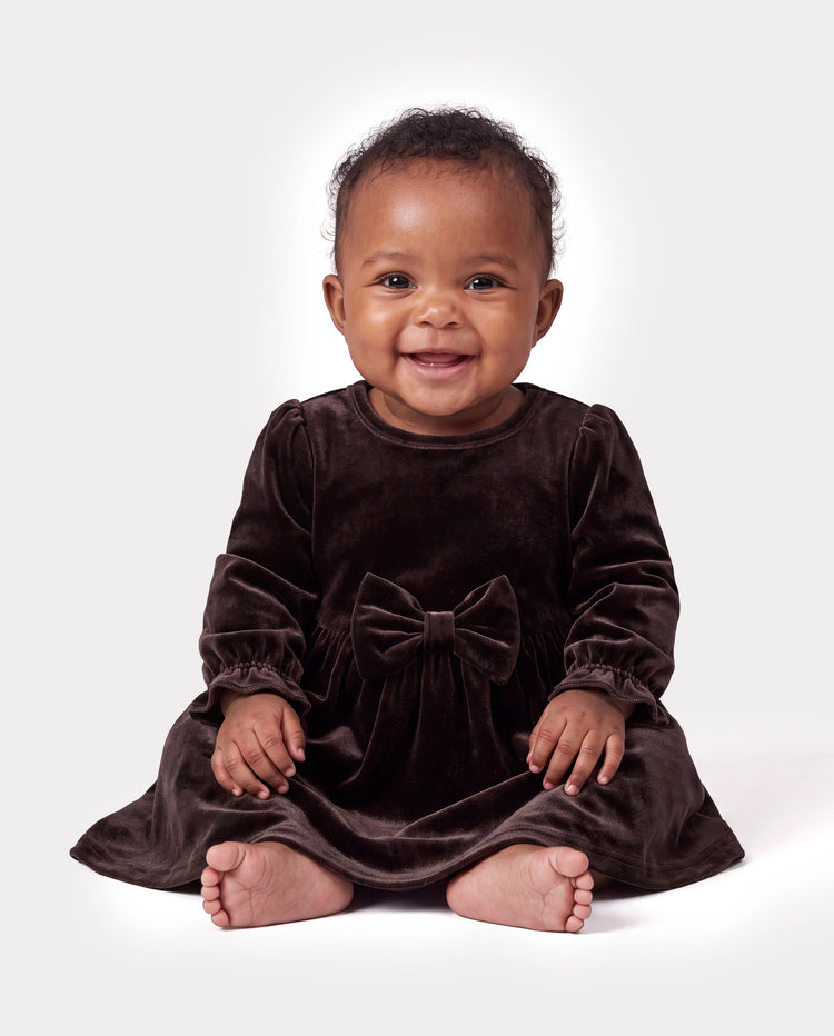 Velvet & Plaid Matching Family Outfits Dad/Son Shirts & Mom/Daughter Velvet Dresses Sets Dark Brown
