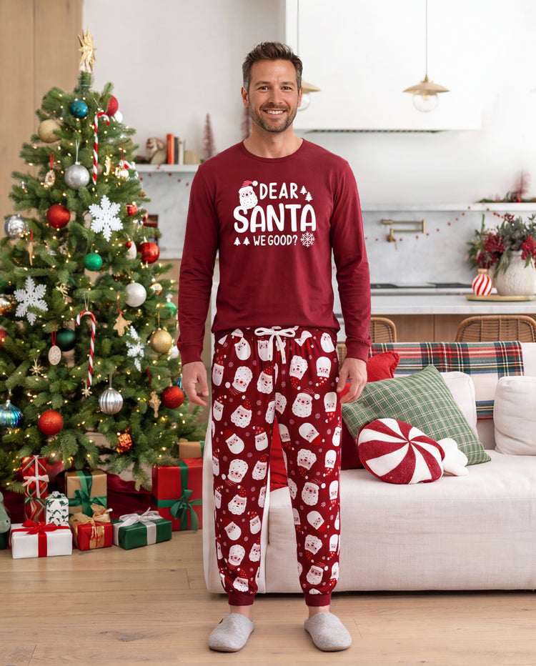 Rote Weihnachts-Schlafanzüge im Partnerlook für die ganze Familie mit „Lieber Weihnachtsmann“-Aufdruck