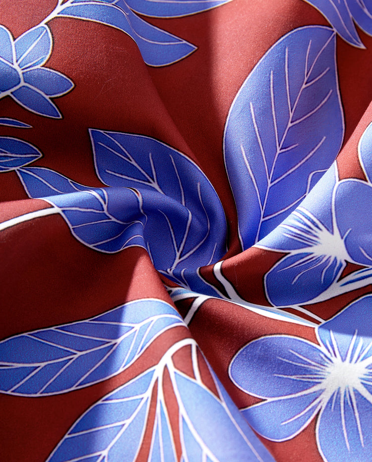 Familien-Matching-Badebekleidung mit tropischem Blattprint – Cut-out Einteiler & Badehosen-Set in Mehrfarbig.
