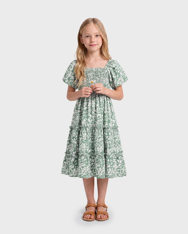 Elegante conjunto familiar de flores rotas, diseño fruncido, grosor medio, verde