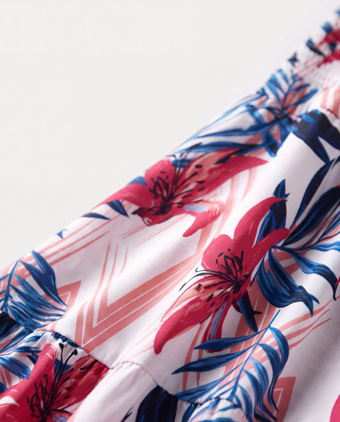 Daddy & Son Tropical Floral Outfits Pink Blue Leaf Print Short-sleeve Shirt Set for Vacation, Cruise, Beach White