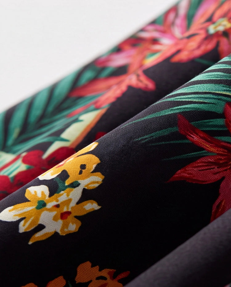 Conjuntos familiares a juego para papá y yo Vestidos halter con estampado floral de plantas por completo y conjuntos de camisas de manga corta Negro