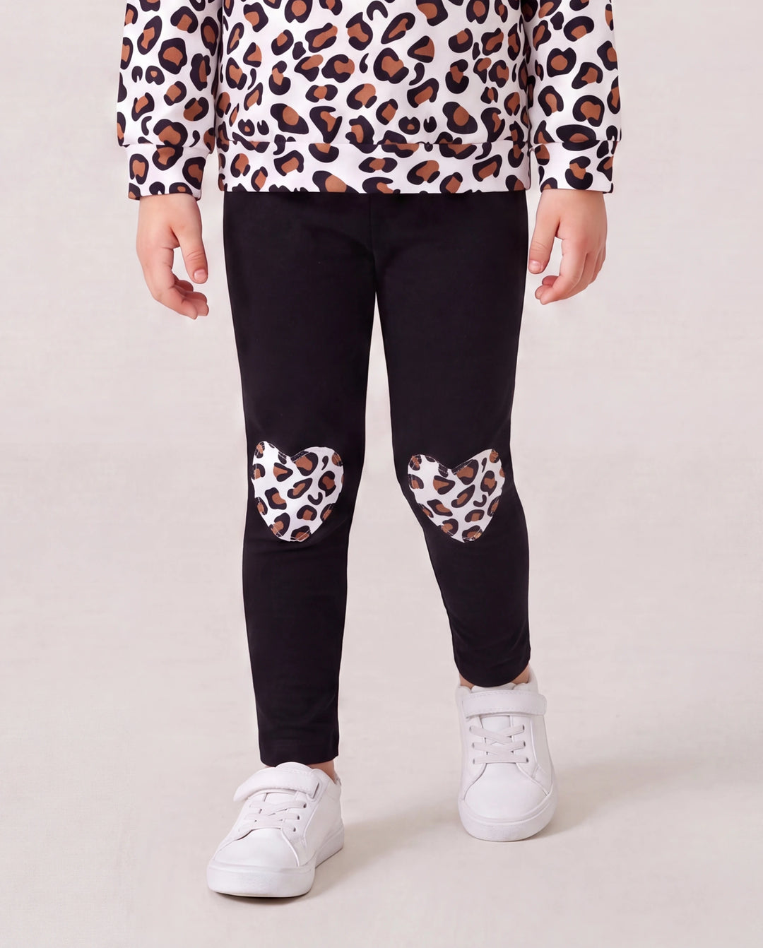 2-piece Toddler Girl Leopard Print Flutter Long-sleeve Top and Heart Pattern Pants Set Black