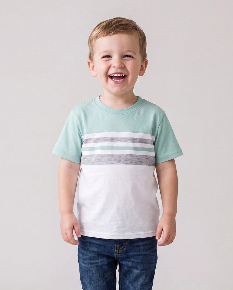 Mommy & me T-Shirt & Dress Set Polka Dot Puff-sleeve Dress for Mom, Daughter & Baby, Color Block Cotton Tee for Dad & Son, Perfect for Family Outings & Photos Light Green