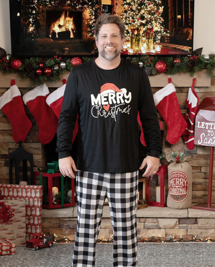 Christmas Family Matching Glow In The Dark Letters Print Long-sleeve Pajamas Sets with Christmas Socks Black+White