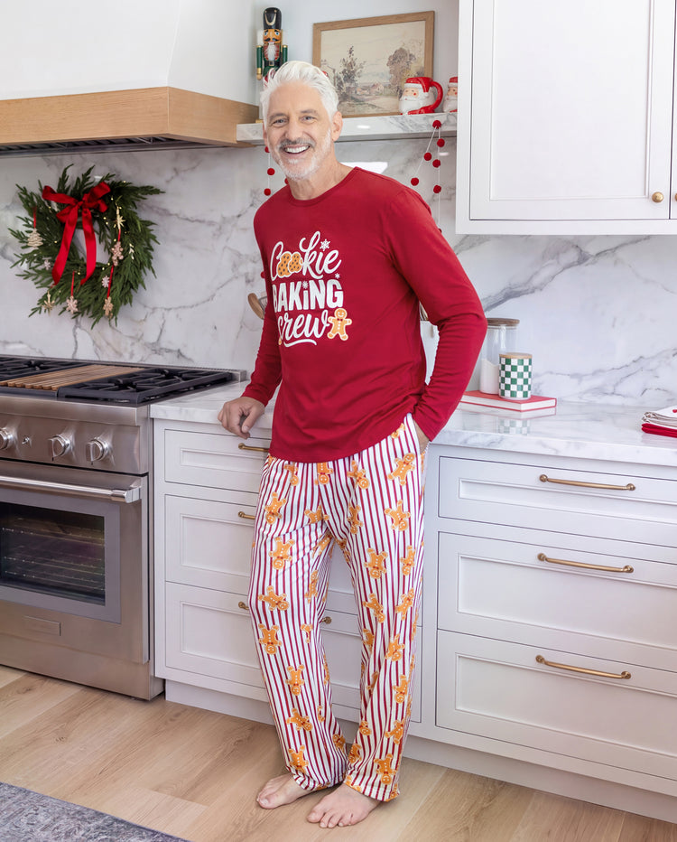 Weihnachts-Pyjamas im Partnerlook für die ganze Familie, Lebkuchen-Print, Rot