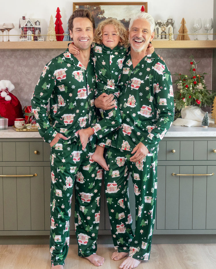Weihnachts-Pyjamas im Partnerlook für die ganze Familie, Lebkuchenhaus-Print, Grün