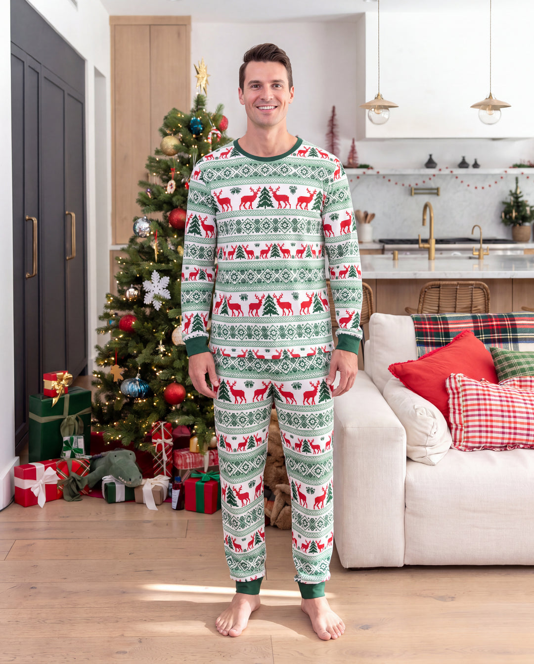 Pijamas navideños a juego para toda la familia con estampado Fair Isle y de renos, verde