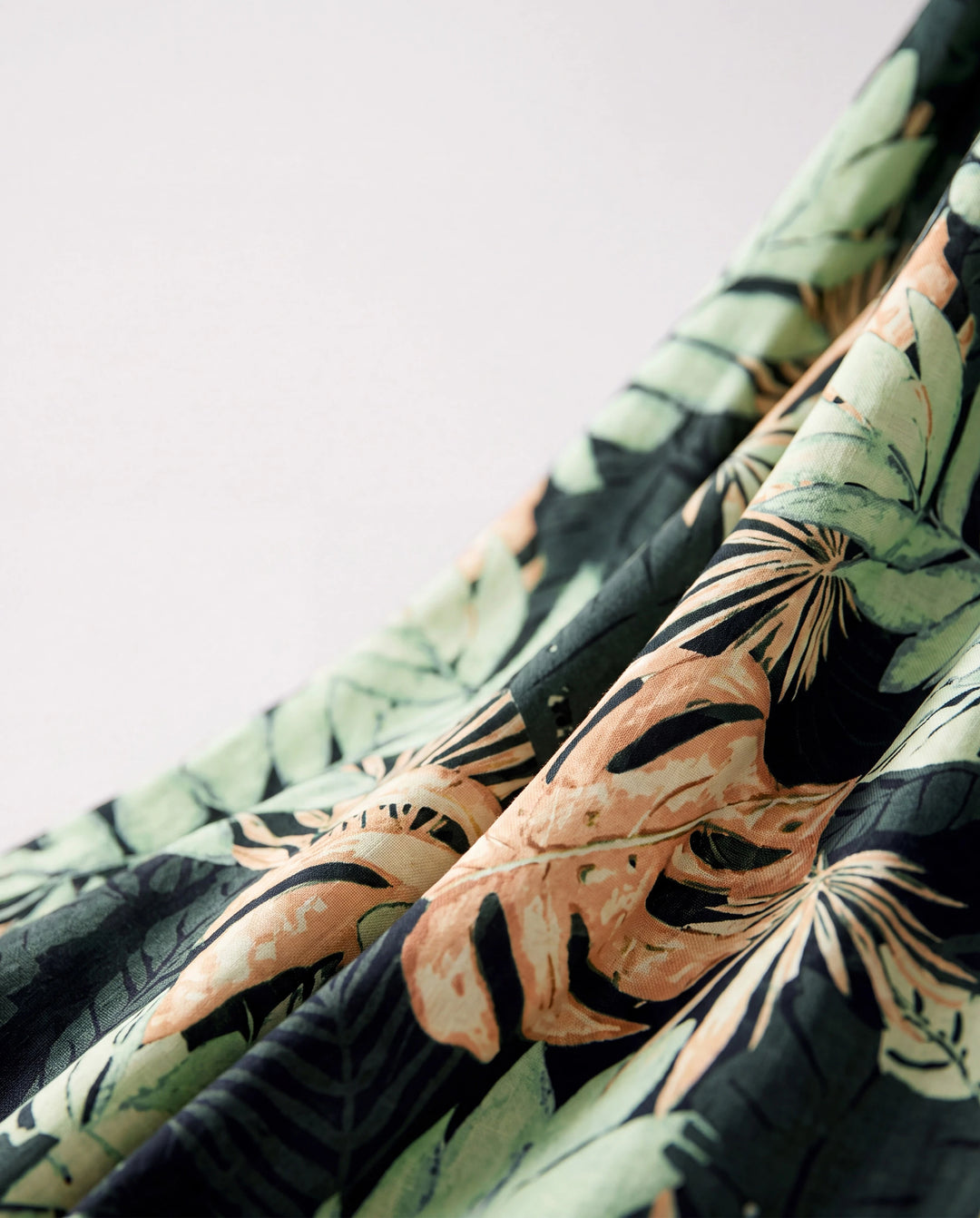 Mommy and Me Tropical Leaf Print Jumpsuit Set, Spaghetti Strap Belted Matching Outfits for Summer Beach Vacation Tibetan blue
