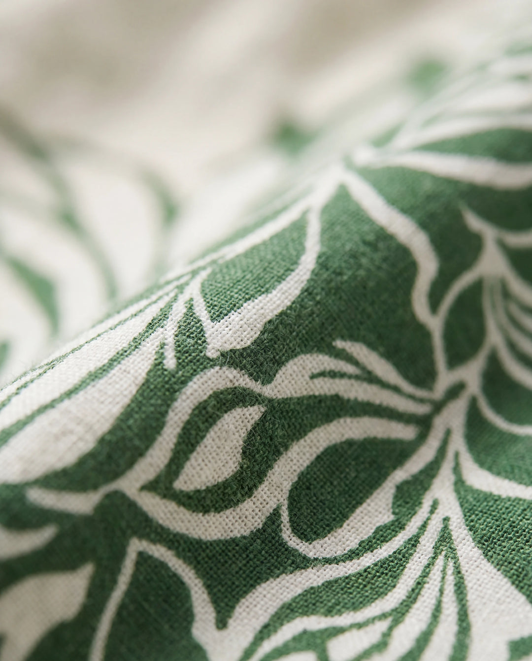 Daddy & Daughter Leaf Print Short-sleeve Shirt or Halter Dress Green Set Green
