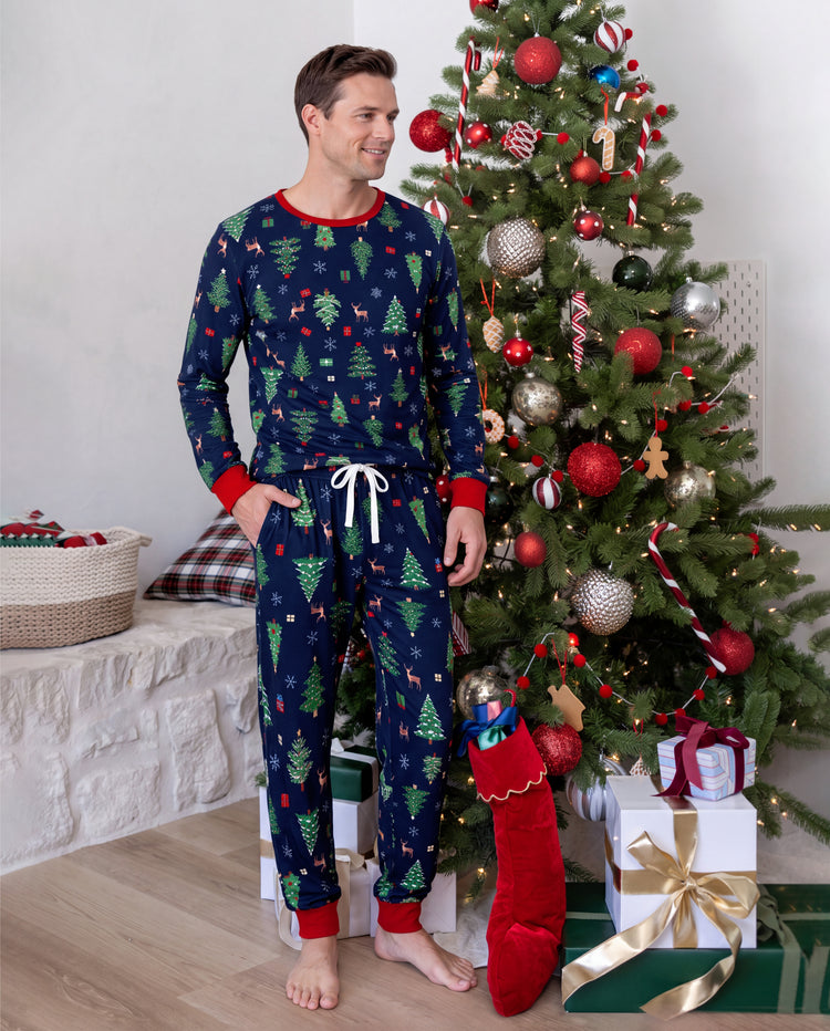 PatPat Matching Family Christmas Pajamas Christmas Tree Print Navy Holiday Pajamas