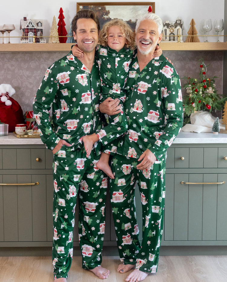 Weihnachts-Pyjamas im Partnerlook für die ganze Familie, Lebkuchenhaus-Print, Grün