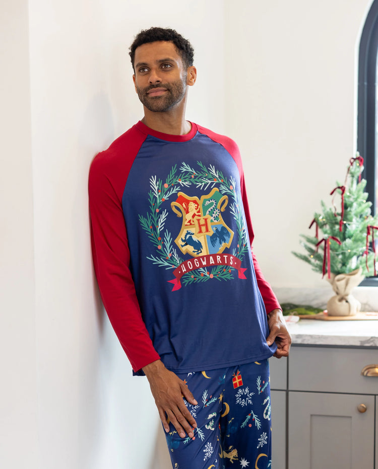 Harry Potter Christmas Family Matching Hogwarts Print Pajamas Sets with Christmas Socks