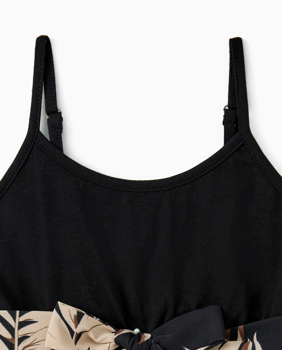 Mommy and Me Family Matching Floral Print Belted Cami Dresses And Solid Short Sleeve Tops Sets Black