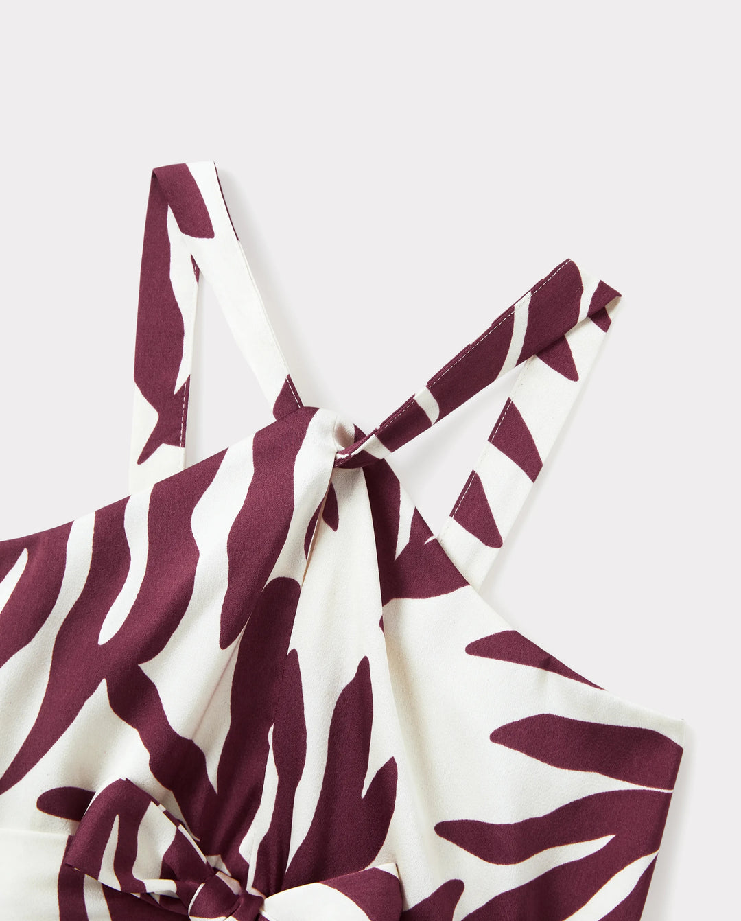 Conjuntos de Papá e Hija Camisas con Estampado de Hojas Rojas y Vestido con Cinturón de Tirantes para Hawái/Crucero/Resort/Ropa Casual Blanco