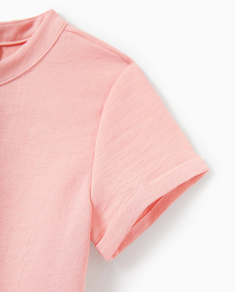 Conjuntos a juego color rosa malva para papá e hija, vestido con estampado floral para hija y camisa lisa para papá, ideal para salidas familiares y fotos de verano