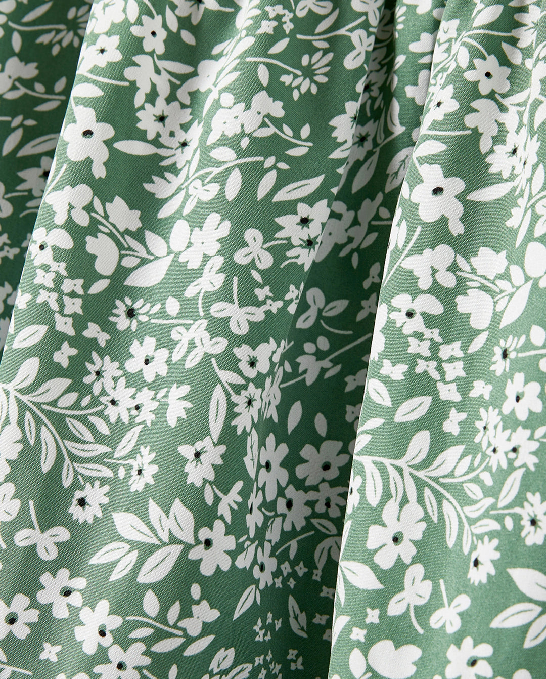 Elegant Broken Flower Matching Outfits for Family, Smocking Design, Medium Thickness Green