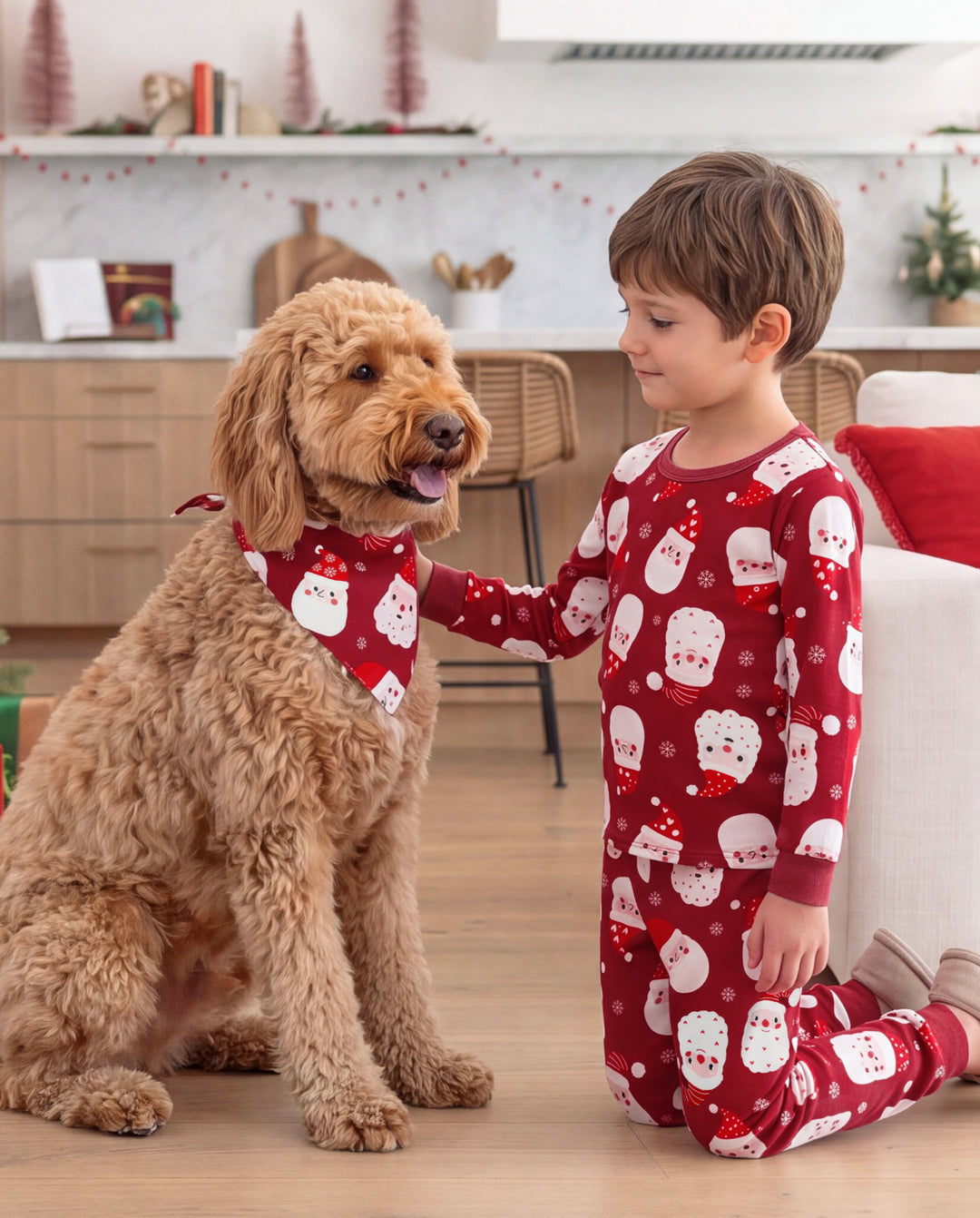 Rote Weihnachts-Schlafanzüge im Partnerlook für die ganze Familie mit „Lieber Weihnachtsmann“-Aufdruck