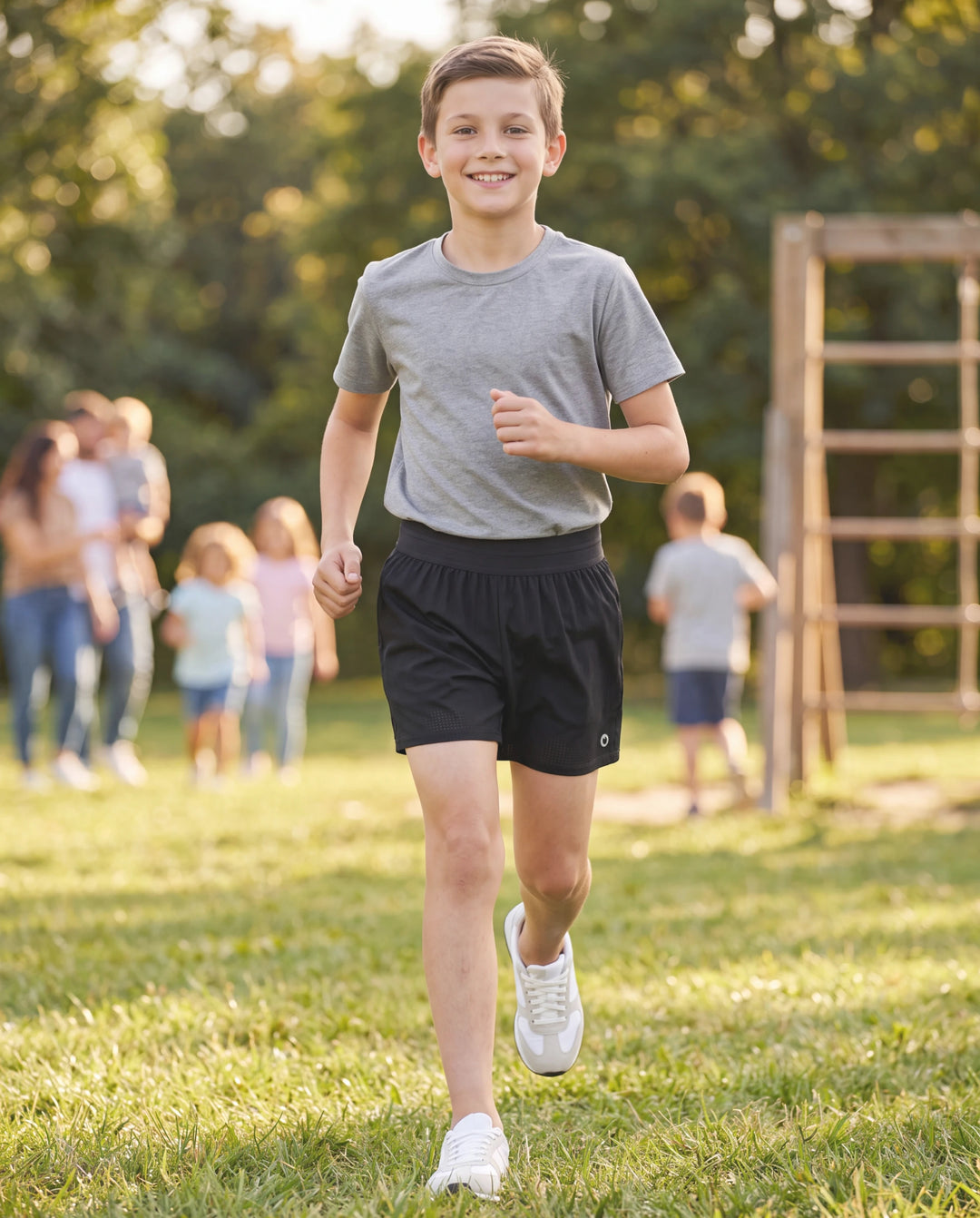 Pantalones cortos deportivos ultraligeros de secado rápido PatPat Lightflow Activewear para niños, color negro