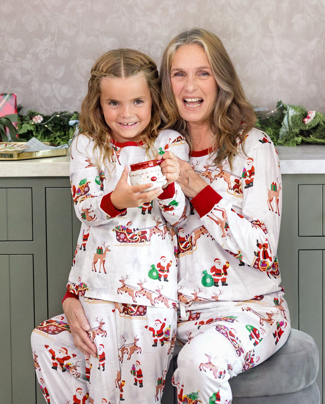 PatPat Family Matching Christmas Pajamas Reindeer & Santa Claus Print White Plus Size