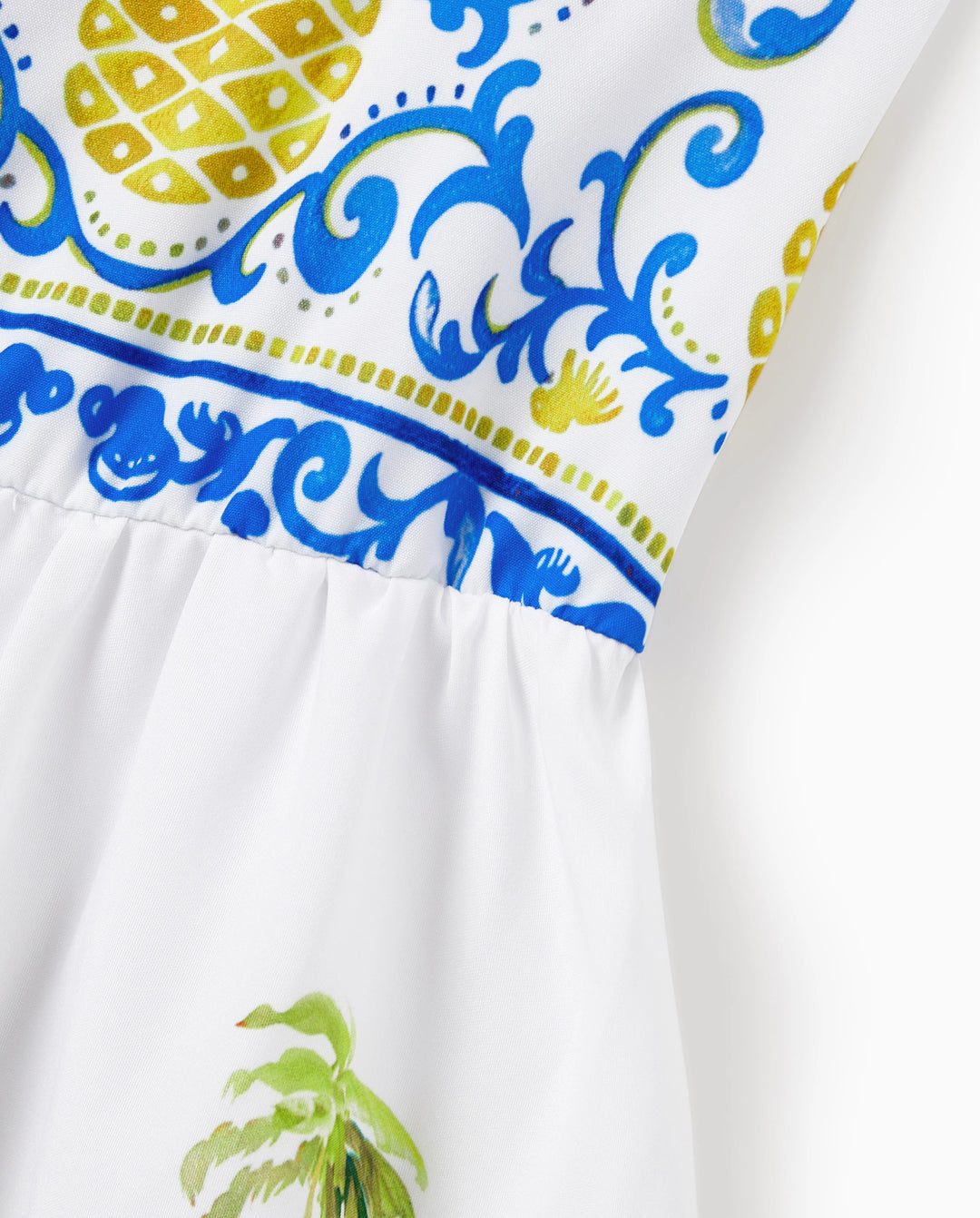 Family Matching Vacation Set Tropical Pineapple Coconut Tree Print Short-sleeve T-shirt or Hollow out Strap Dress for Summer Vacation  White