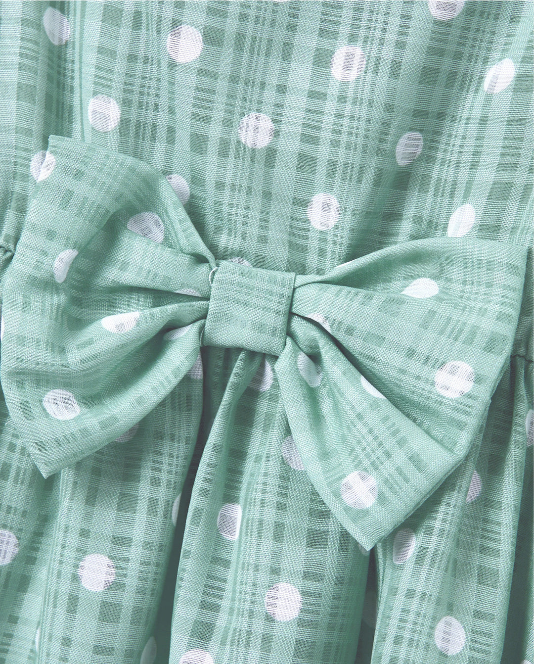 Mommy & me T-Shirt & Dress Set Polka Dot Puff-sleeve Dress for Mom, Daughter & Baby, Color Block Cotton Tee for Dad & Son, Perfect for Family Outings & Photos Light Green
