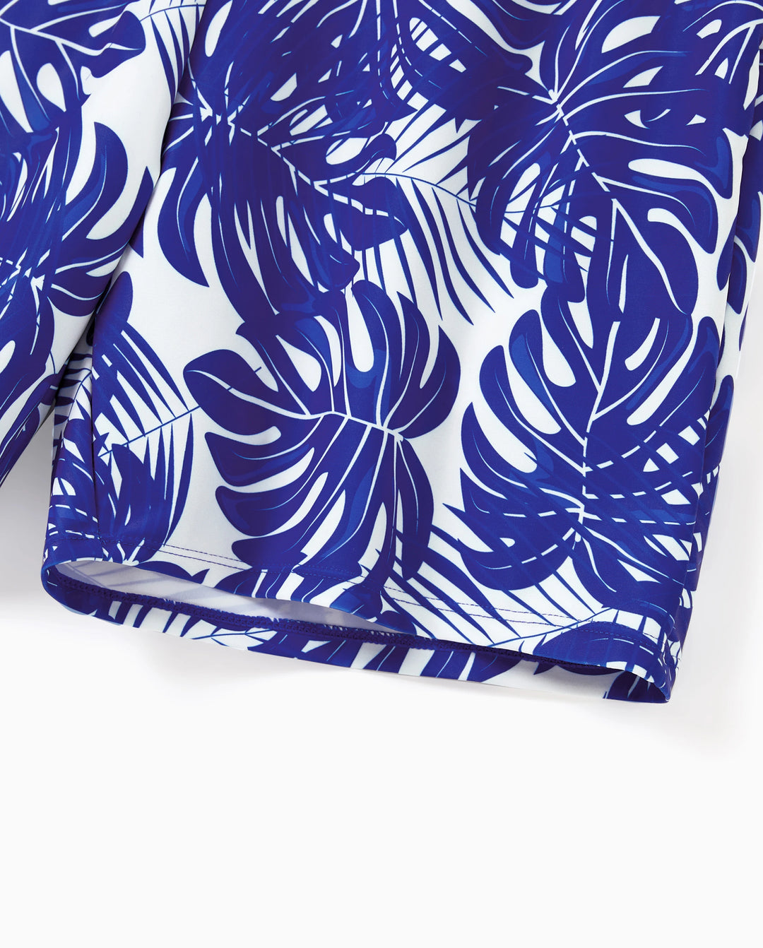 Bañadores con estampado de hojas tropicales o traje de baño de una pieza con tirantes cruzados huecos para papá e hija Azul