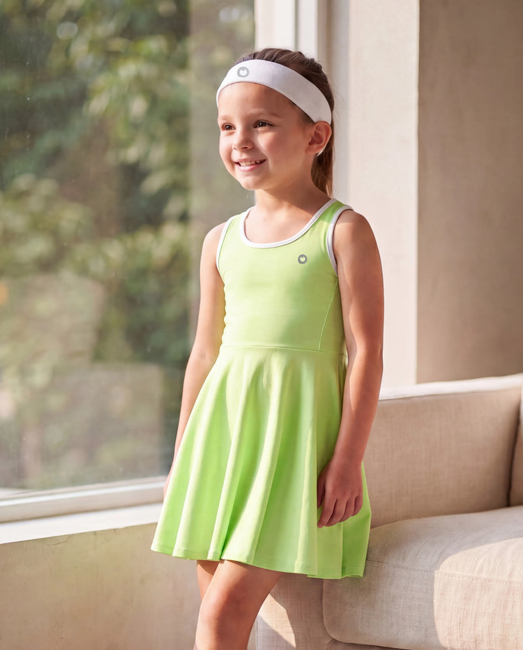 PatPat Rapidair Activewear™ Tenniskleid für Mädchen mit Stirnband und Shorts aus Bambusviskose mit Taschen grün