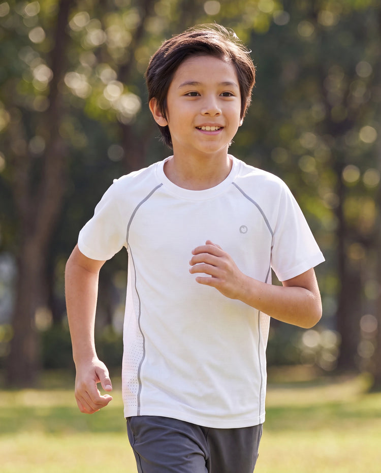 PatPat Rapidair activewear Kids Boy/Girl Athletic Quick-Dry & Instant-Cooling UPF 100+ Rash Guard T-Shirt White