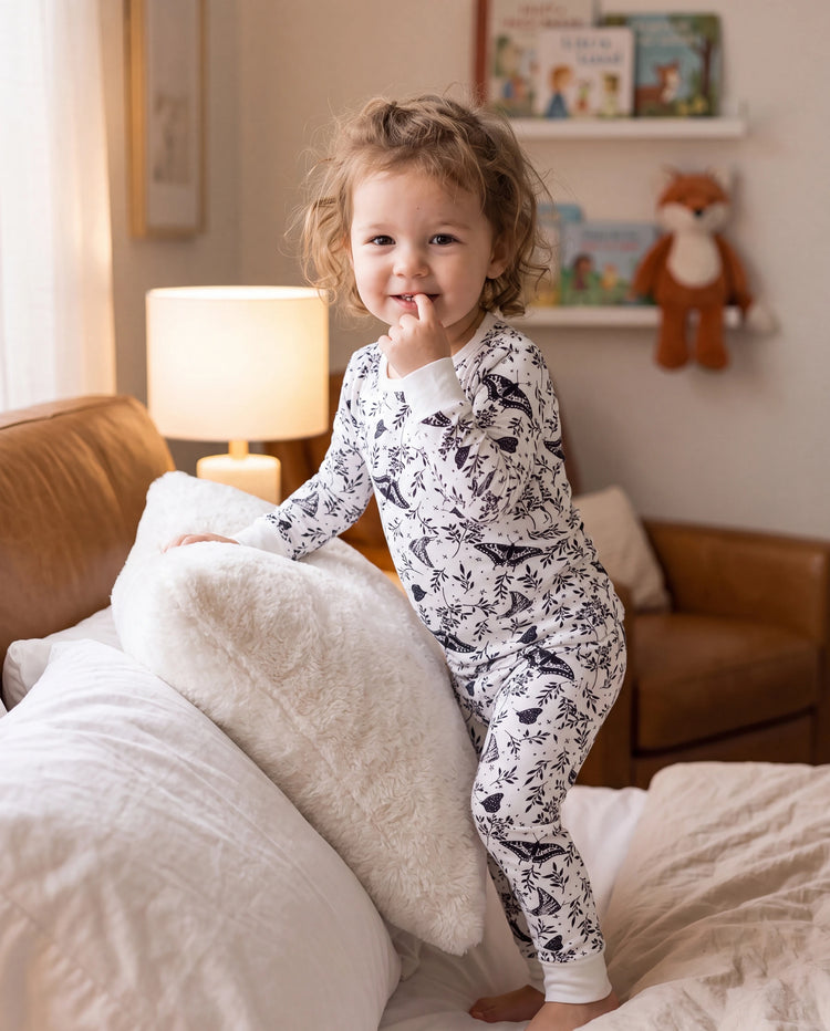 Christmas / Halloween Pajama 2-piece Bamboo Pajamas Set With Childlike Print for Baby / Toddler( Snug-Fitting) White