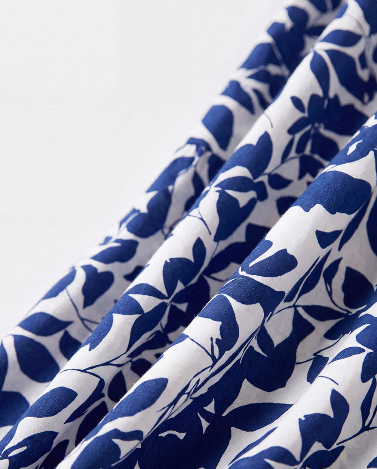 Family Matching Blue Colorblock Tee or Leaf Print Smocking Puff-sleeve Dress Set Blue