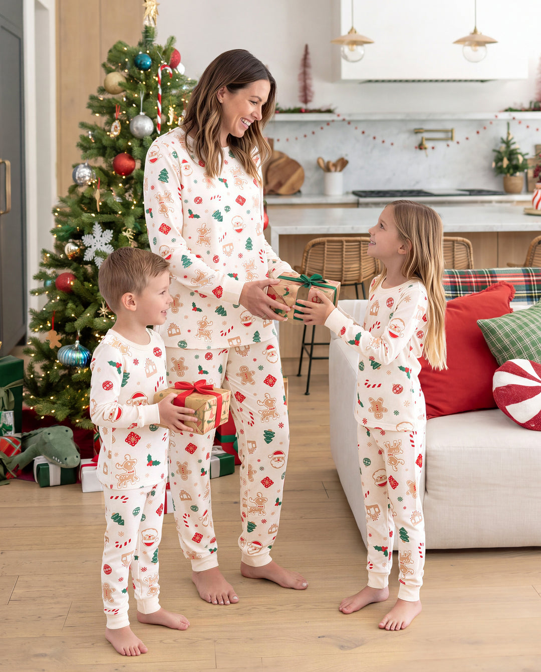 Pijamas navideños a juego para toda la familia con estampado de muñecos de jengibre y árboles de Navidad, algodón