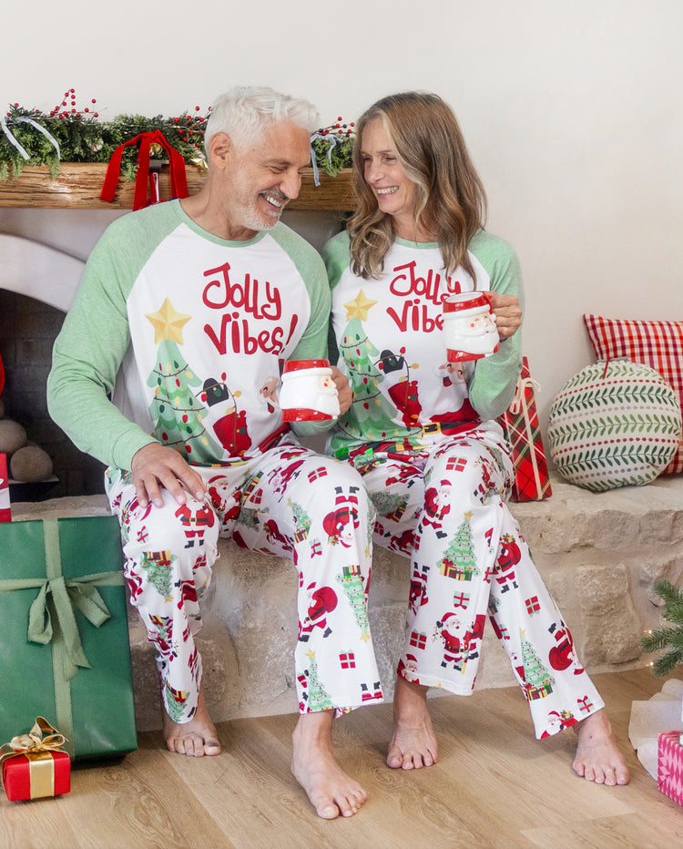 PatPat Matching Family Christmas Pajamas Santa & Christmas Tree Print Green