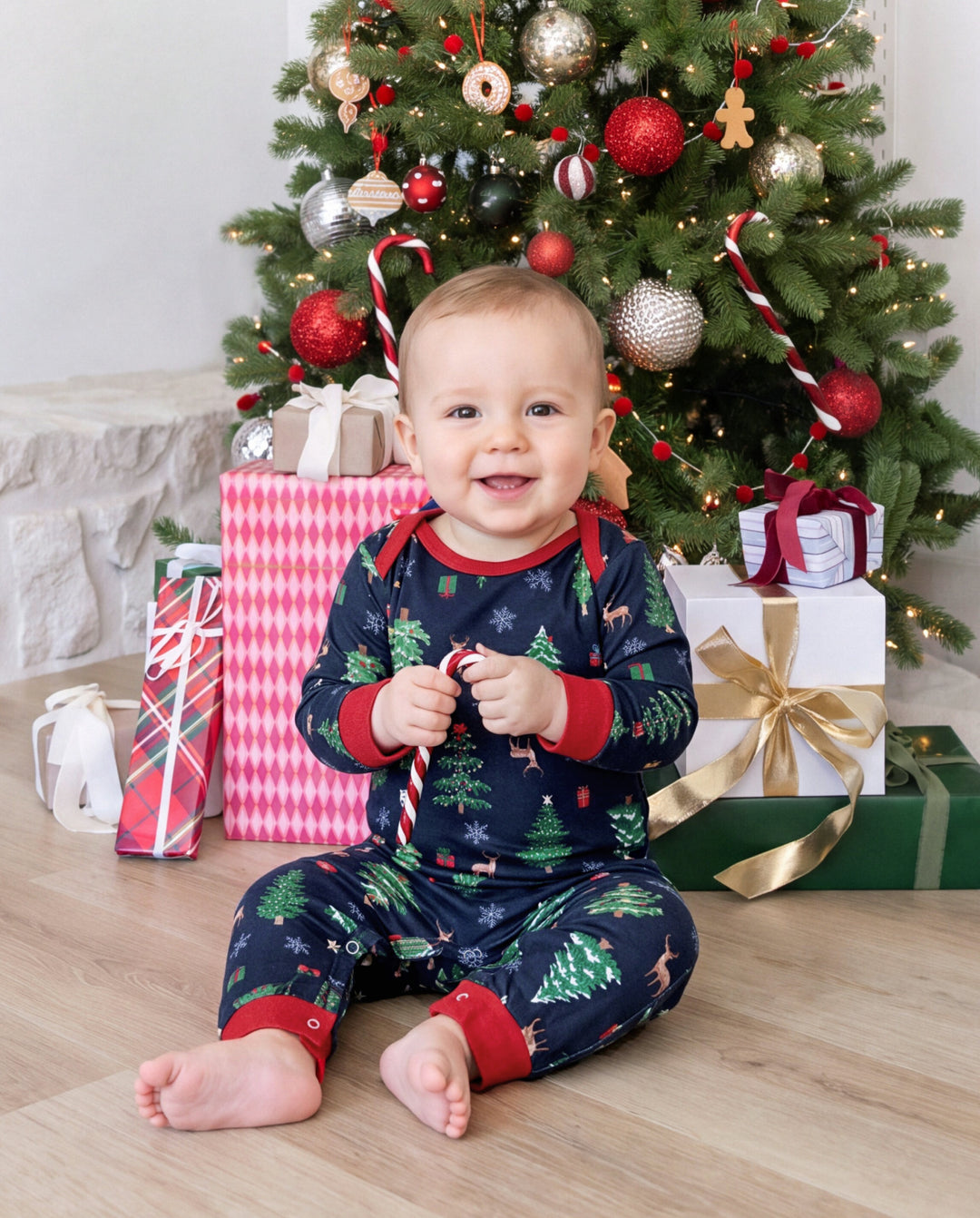 PatPat Matching Family Christmas Pajamas Christmas Tree Print Navy Holiday Pajamas