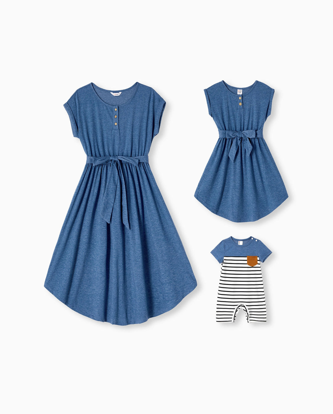 Tenue décontractée douce assortie famille maman et moi robes sous le genou, boutons devant, design ceinturé Bleu