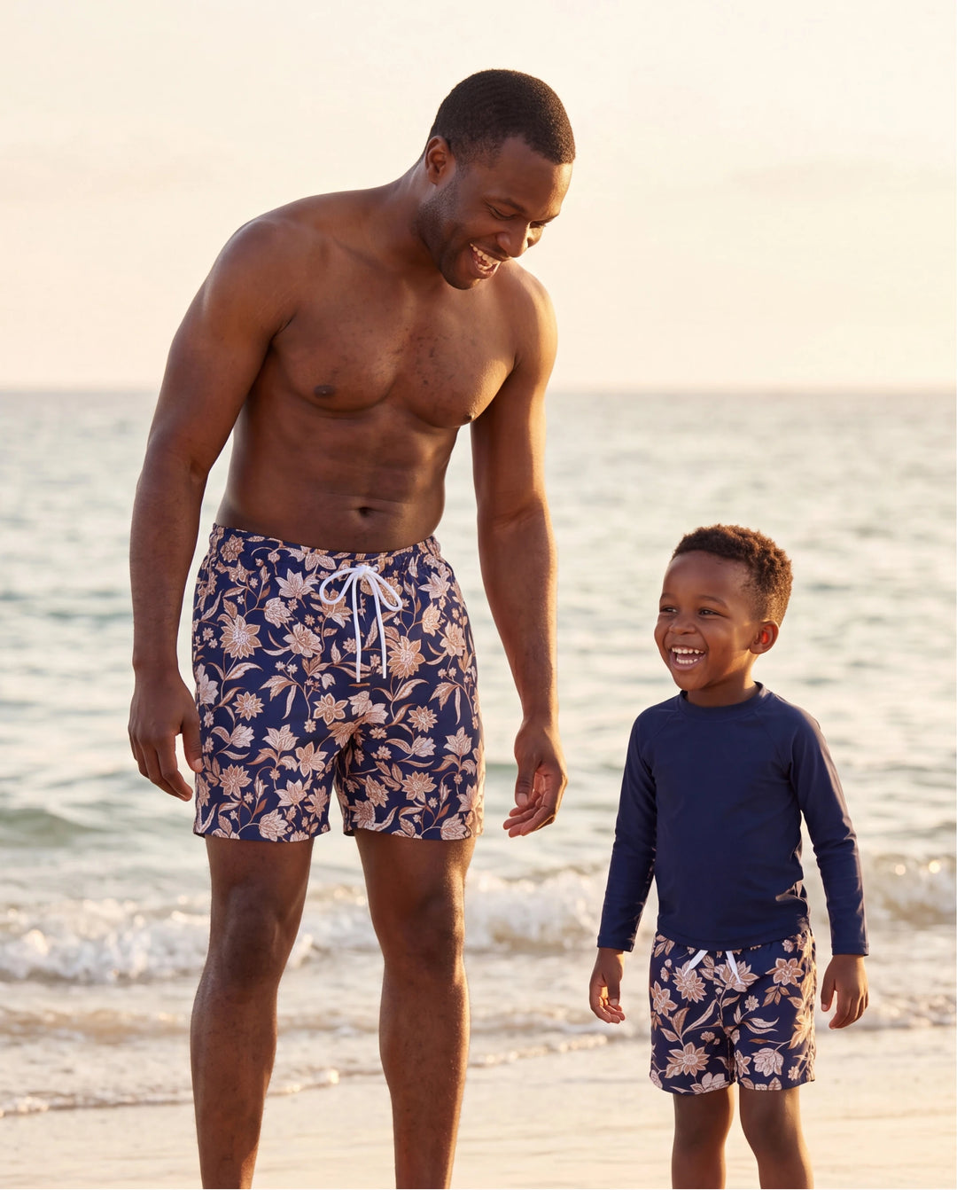 Maillots de bain Daddy & Fils à imprimé floral Maillot une-pièce 2-en-1 & shorts de bain Bleu foncé