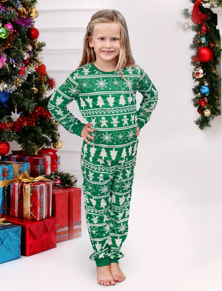 Christmas Matching Family Pajamas Set Gingerbread Man and Snowflake Pattern Long-sleeve Green PJS with Christmas Socks Dark Green