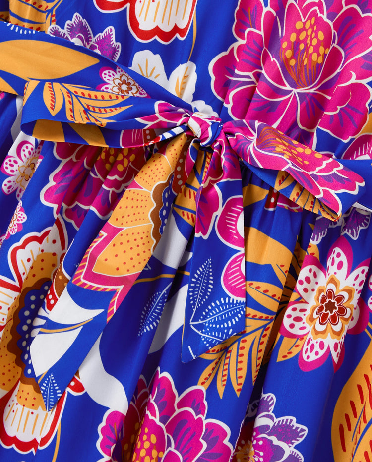 Tenues hawaïennes assorties pour la famille, vêtements de vacances à imprimé floral tropical, robe ceinturée à bretelles ou chemises à manches courtes, ensemble de vêtements de plage d'été bleu marine