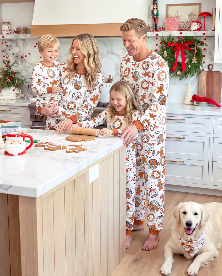 Weihnachts-Pyjamas im Familien-Partnerlook, Tassen- und Schneemann-Print, Khaki