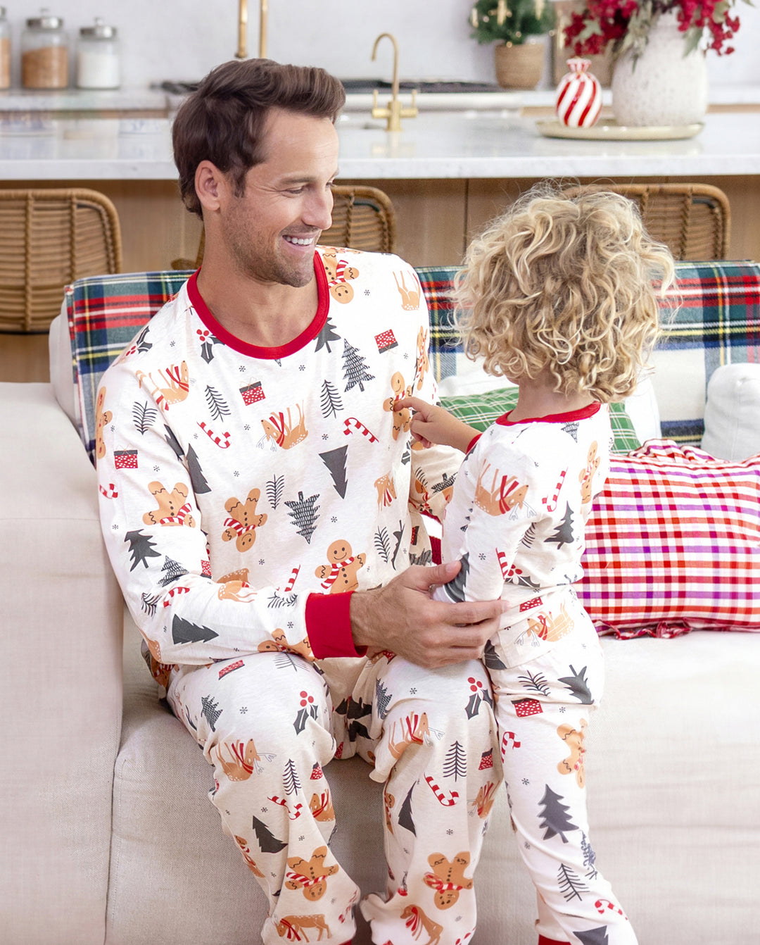 PatPat Family Matching Christmas Pajamas Christmas Tree & Gingerbread Print Cotton Cream