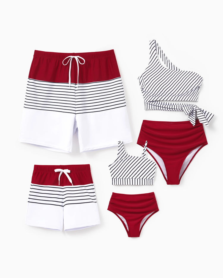 Passende Badeanzüge für die Familie Rot gestreifter One-Shoulder-Bikini oder Badehose mit Colorblock Passende Strandoutfits für Sommer, Kreuzfahrt, Urlaub rot