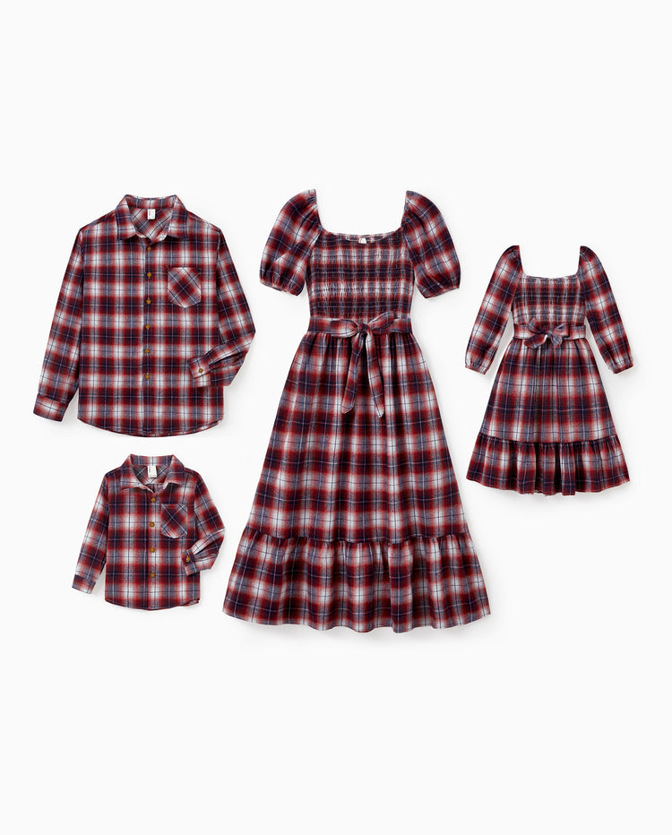 Tenues familiales assorties à carreaux de Noël : chemises à manches longues papa/fils ou robes mère/fille rouges