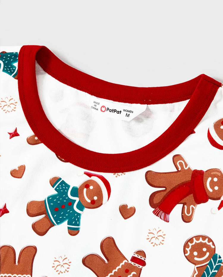 Pijama familiar navideño a juego con estampado de hombrecito de jengibre y calcetines navideños blancos