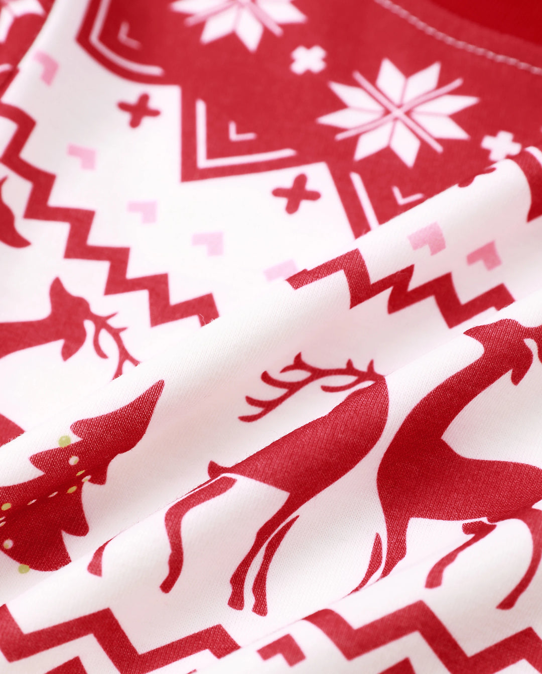 Christmas Reindeer and Snowflake Print Family Matching Pajamas Sets with Christmas Socks Red