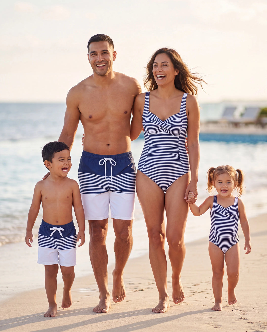 Traje de baño de rayas a juego para toda la familia o traje de baño de una pieza con tirantes azul oscuro y blanco