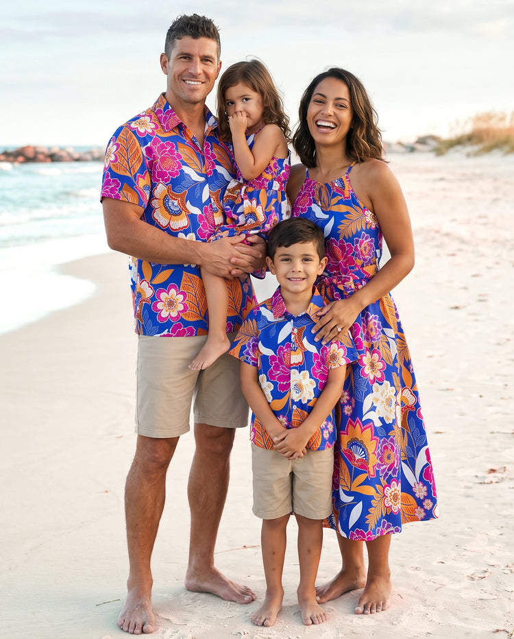 Tenues hawaïennes assorties pour la famille, vêtements de vacances à imprimé floral tropical, robe ceinturée à bretelles ou chemises à manches courtes, ensemble de vêtements de plage d'été bleu marine