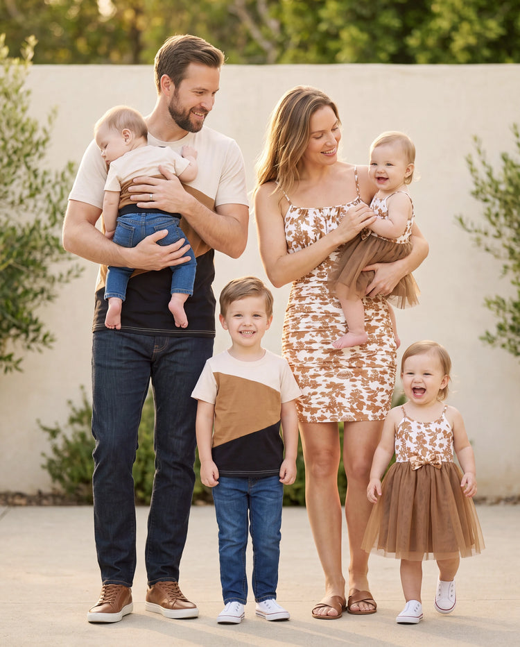 Family Matching Colorblock Cotton Tee or Flora Print Strap Body-con Dress or Mesh Splicing Dress Khaki